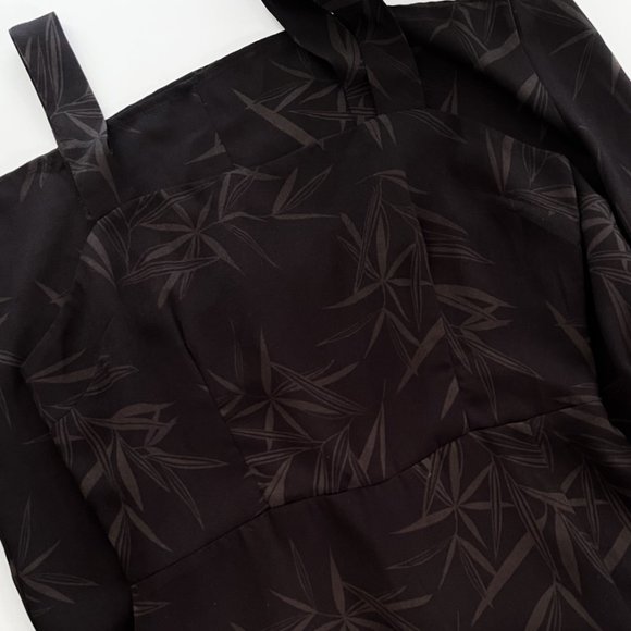 Black Bamboo Print Dress with Slit - Picture 2 of 6